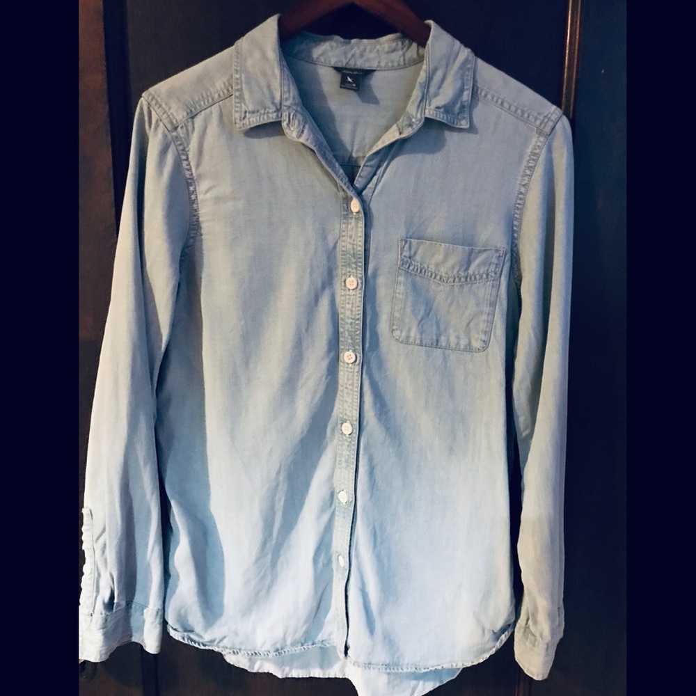 Eddie Bauer denim button down, GUC